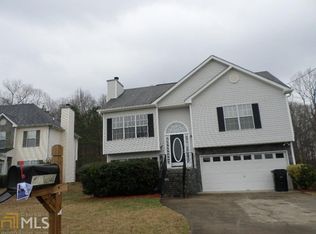 4024 Robin Cir, Atlanta, GA 30349