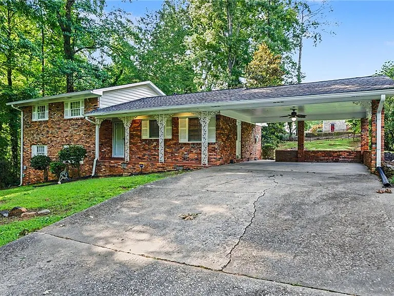 4411 Langdon Dr — Photo 29