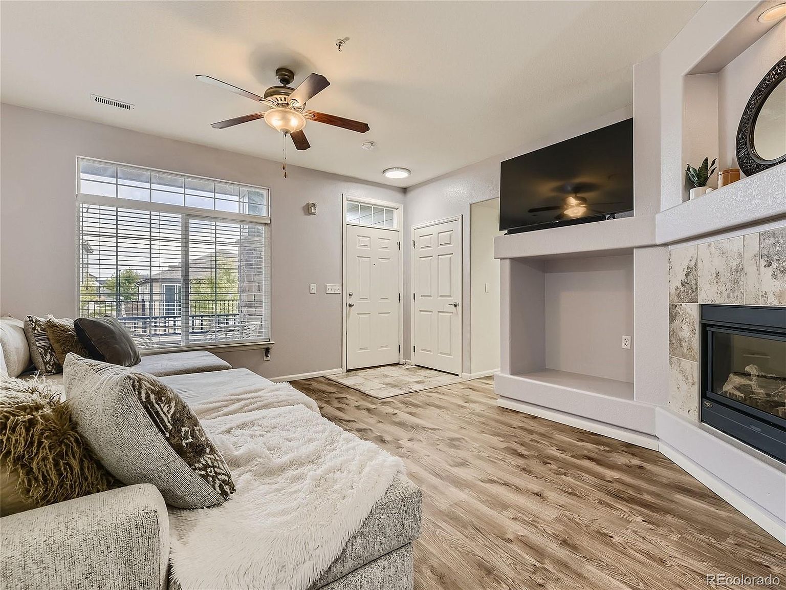 452 Black Feather Loop Unit 603, Castle Rock, CO 80104 Zillow