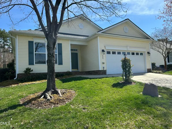 408 Indian Elm Ln, Cary, NC 27519