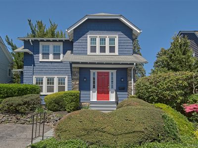 42 Oakwood Avenue, Rye, NY, 10580