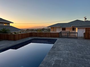 1809 Naio St #B, Honolulu, HI 96817