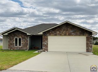 213 Navajo St, New Strawn, KS 66839
