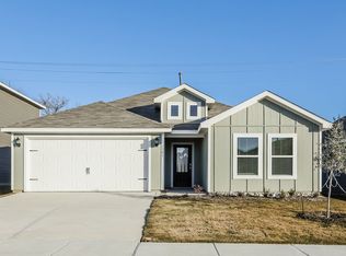 1301 Redpine Dr, Fort Worth, TX 76140