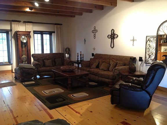 3rd image of 2200 W. Union Avenue