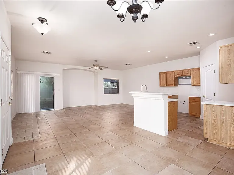 6580 Tumbleweed Ridge Ln #103 — Photo 2