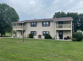 Maple Avenue Fourplexes, Horse Cave, KY 42749