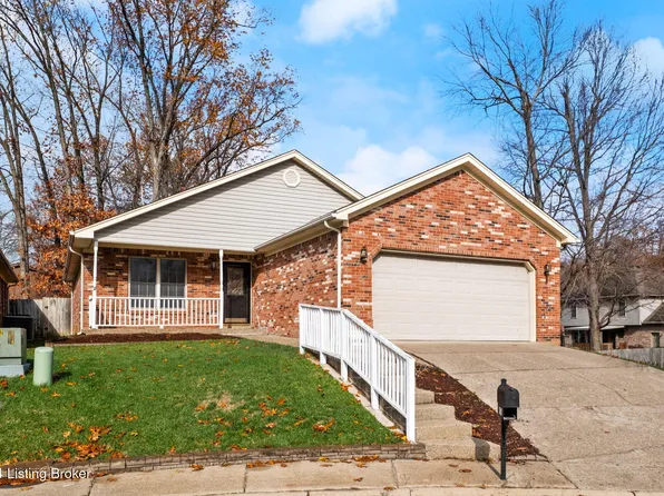 4225 Treesdale Dr, Sellersburg, IN 47172