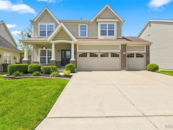 103 Berry Manor Cir, Saint Peters, MO 63376