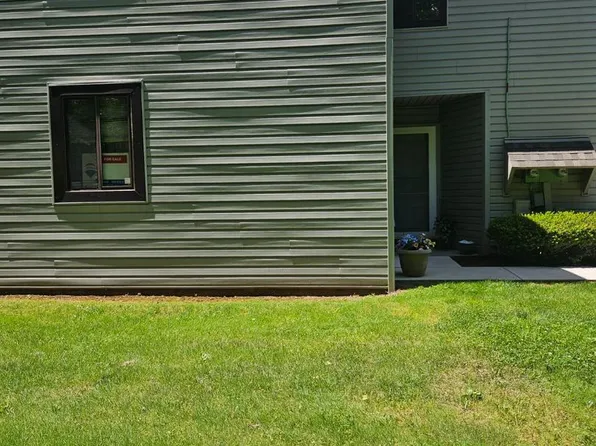 55-7 Holly Dr, Reading, PA 19606