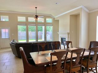 2627 Cedar Path Ln, Conroe, TX 77385