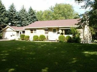 7272 N Town Line Rd, Lannon, WI 53046