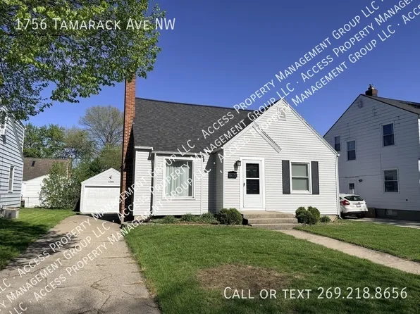 1756 Tamarack Ave NW, Grand Rapids, MI 49504