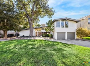 545 Admiral Benbow Ln, Mc Queeney, TX 78123