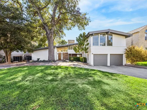 545 Admiral Benbow Ln, Mc Queeney, TX 78123