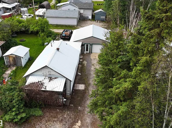 4621 54th Ave, Brazeau County, AB T0E 1K0