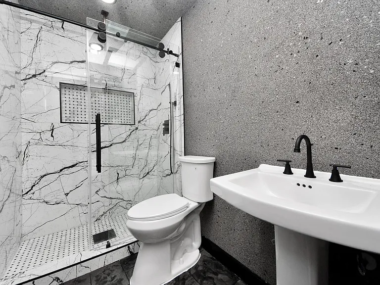 4631 Mi Castillo Ct — Photo 29