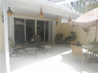 18 Oakleaf Ct, Tequesta, FL 33469