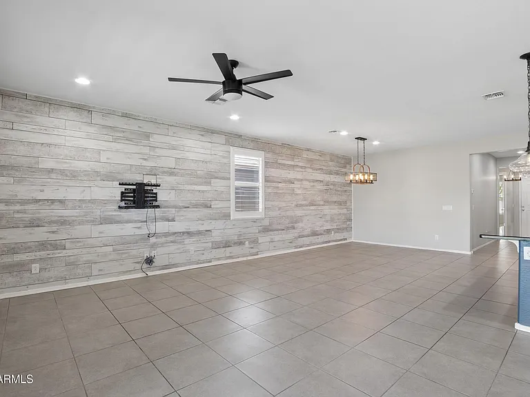 17766 W Granite View Dr — Photo 14