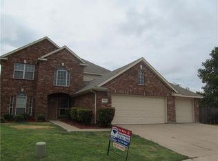 8102 Tol Tec Ct, Arlington, TX 76002