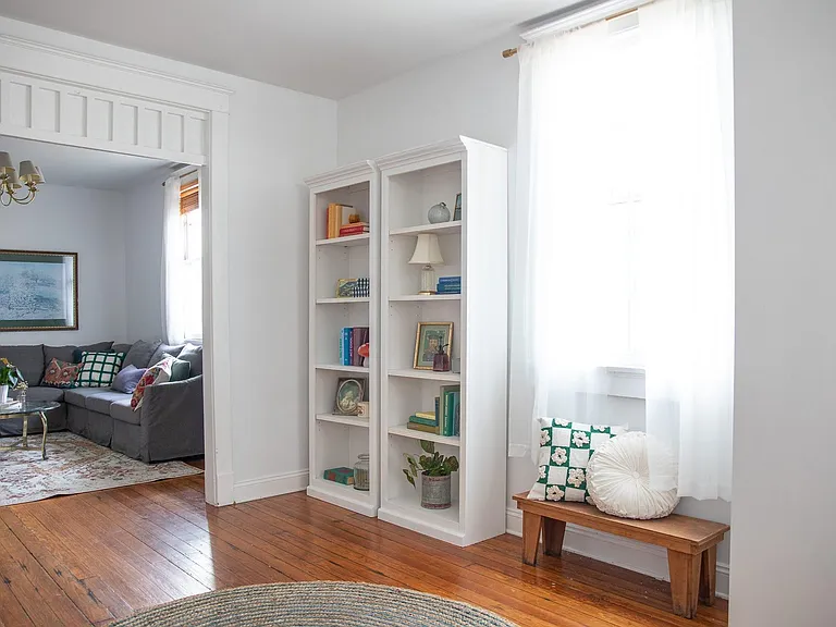 5726 Rosemary Pl — Photo 2