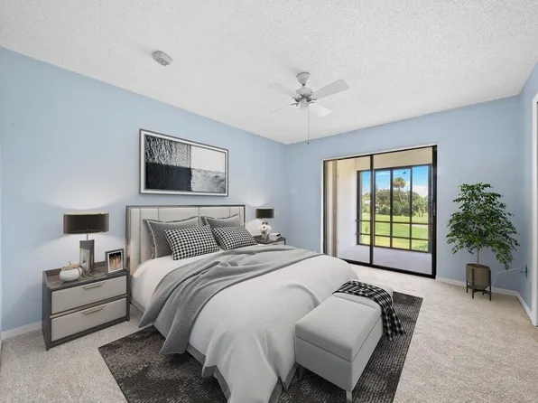 5463 SE Miles Grant Road #207, Stuart, FL 34997