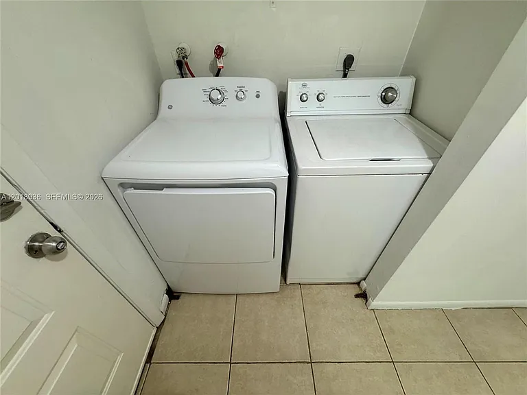 3500 NW 116th Ter #3500 — Photo 7