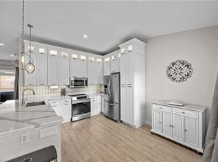 6927 Satinleaf Rd N APT 202, Naples, FL 34109