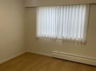 6712 McKay Ave #D662AC7F2, Burnaby, BC V5H2X2