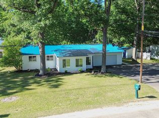 1005 Main St, Prudenville, MI 48651