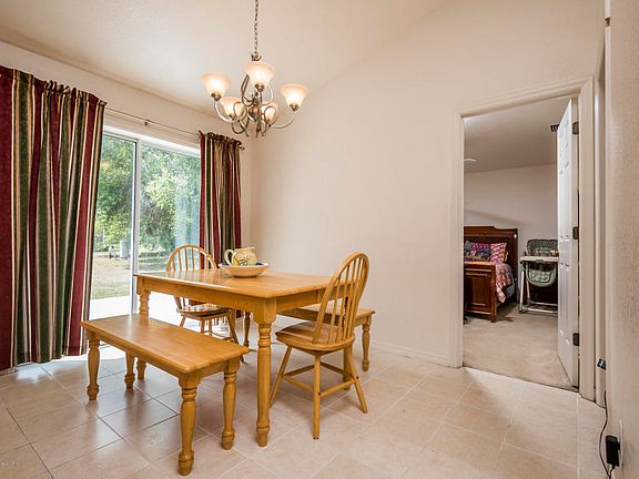 5th image of 4602 NE 20th Ct