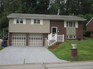 270 Castle Dr, West Mifflin, PA 15122
