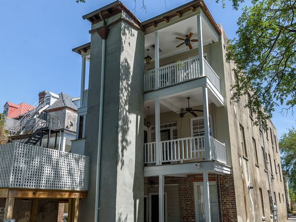 50 Queen St APT 8
