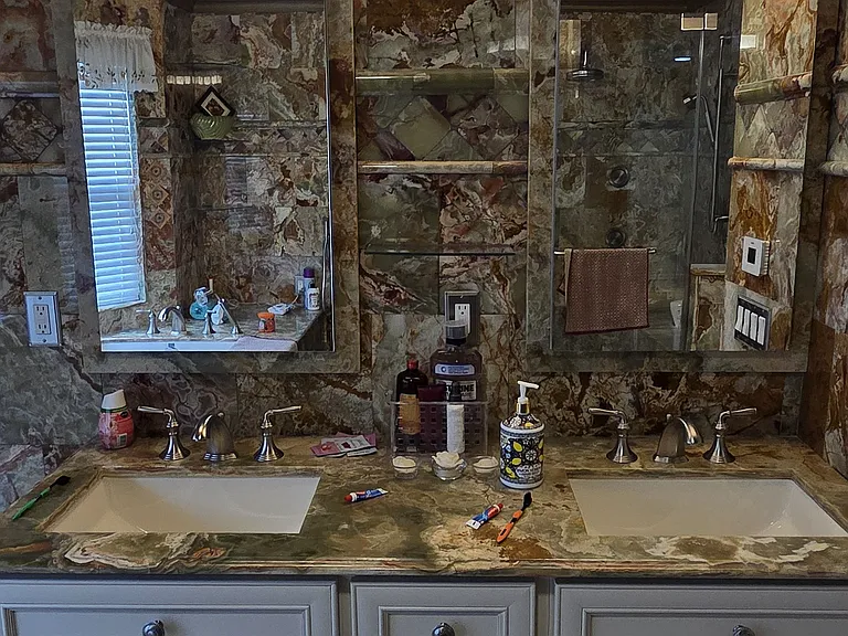 20 Arbor Cir — Photo 34