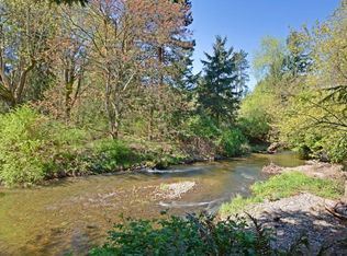 355 1st Ave NW, Issaquah, WA 98027