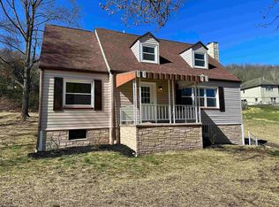 39 Maidstone Dr, Fairmont, WV 26554