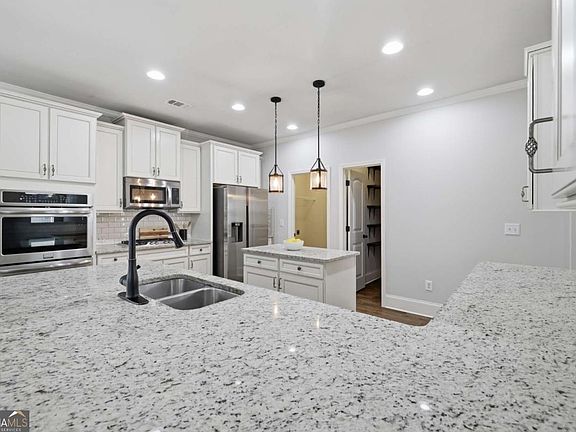 5th image of 4217 Rovello Way