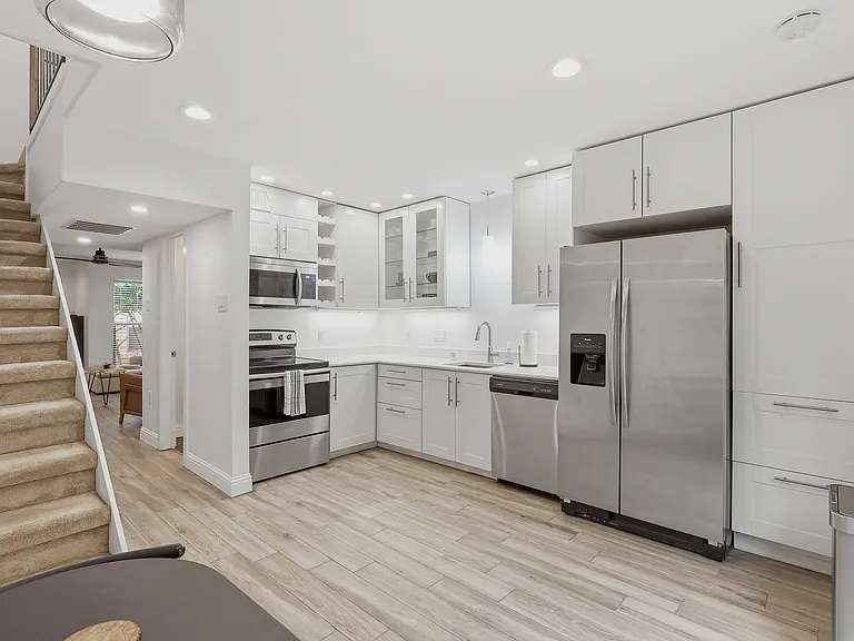 4224 Rawlins St #105 — Photo 5