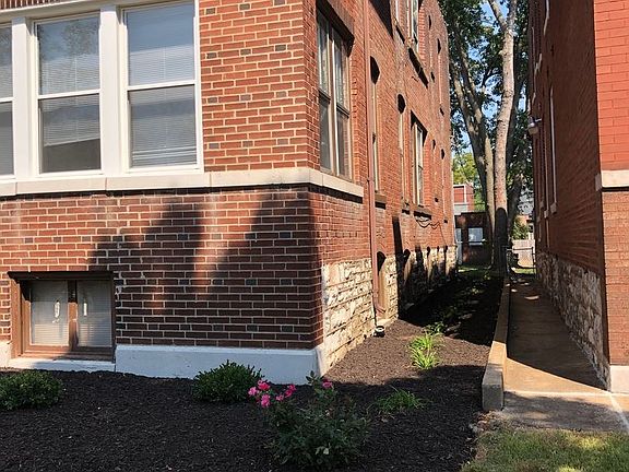 4th image of 4211 Juniata St APT 1E
