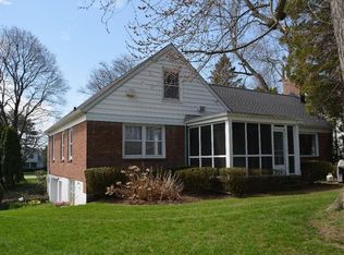 6995 Chestnut Ridge Rd, Lockport, NY 14094