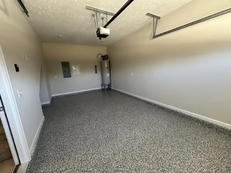 1850 Madison St #306 — Photo 25