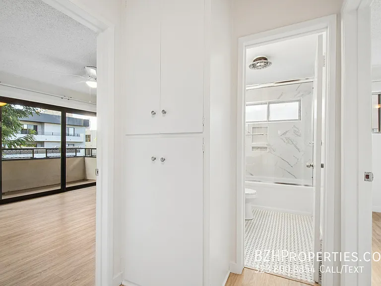 7540 Hampton Ave #202A — Photo 11