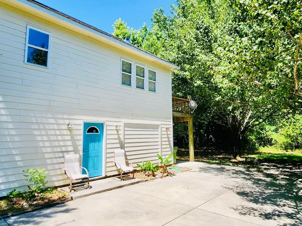 4805 Greenway Ave #B, Wilmington, NC 28403