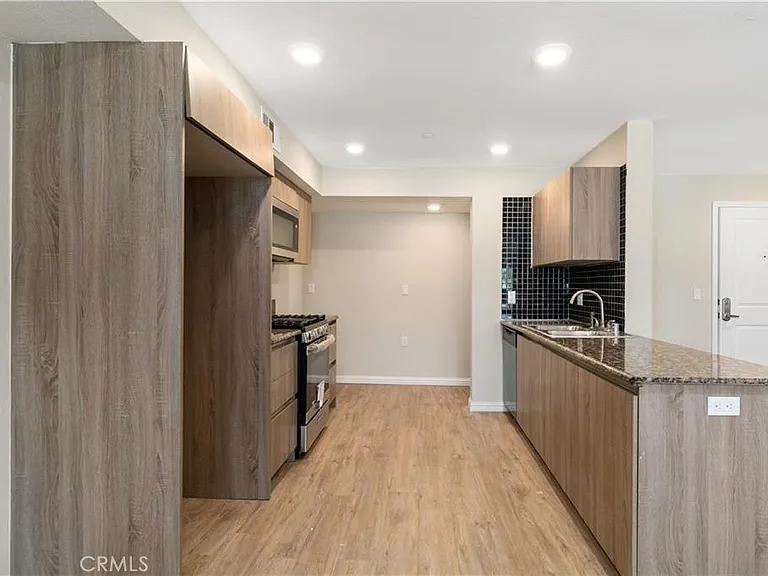 13710 W Foothill — Photo 9