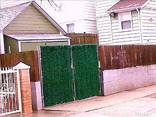 3rd image of 12501 111th Ave