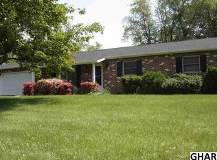 17 Helen Ave, Mechanicsburg, PA 17055