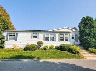 1002 Garden Dr #1, Manteno, IL 60950