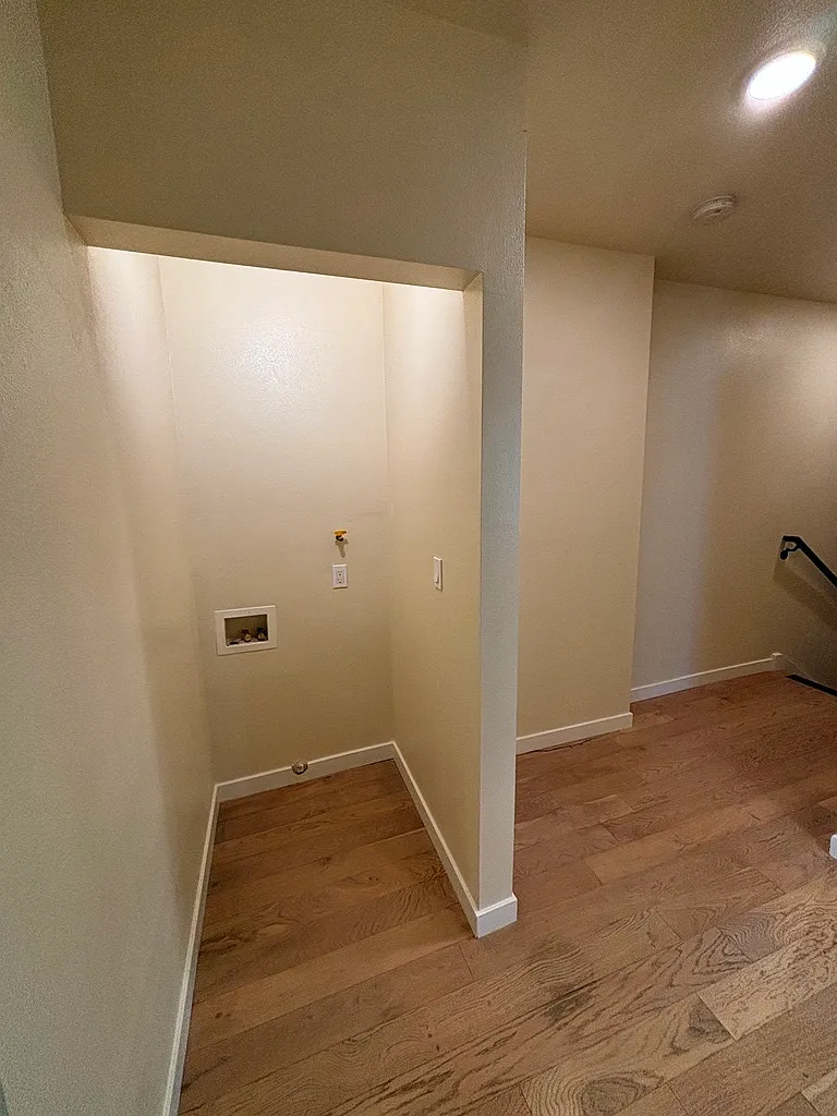 3 bed, 1150 sqft, $3,500 — Photo 4