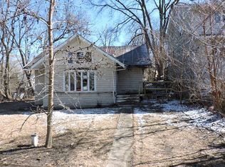 38169 N 3rd Ave, Spring Grove, IL 60081