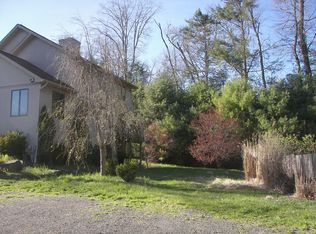 10 Evergreen Ln, Roxbury, CT 06783